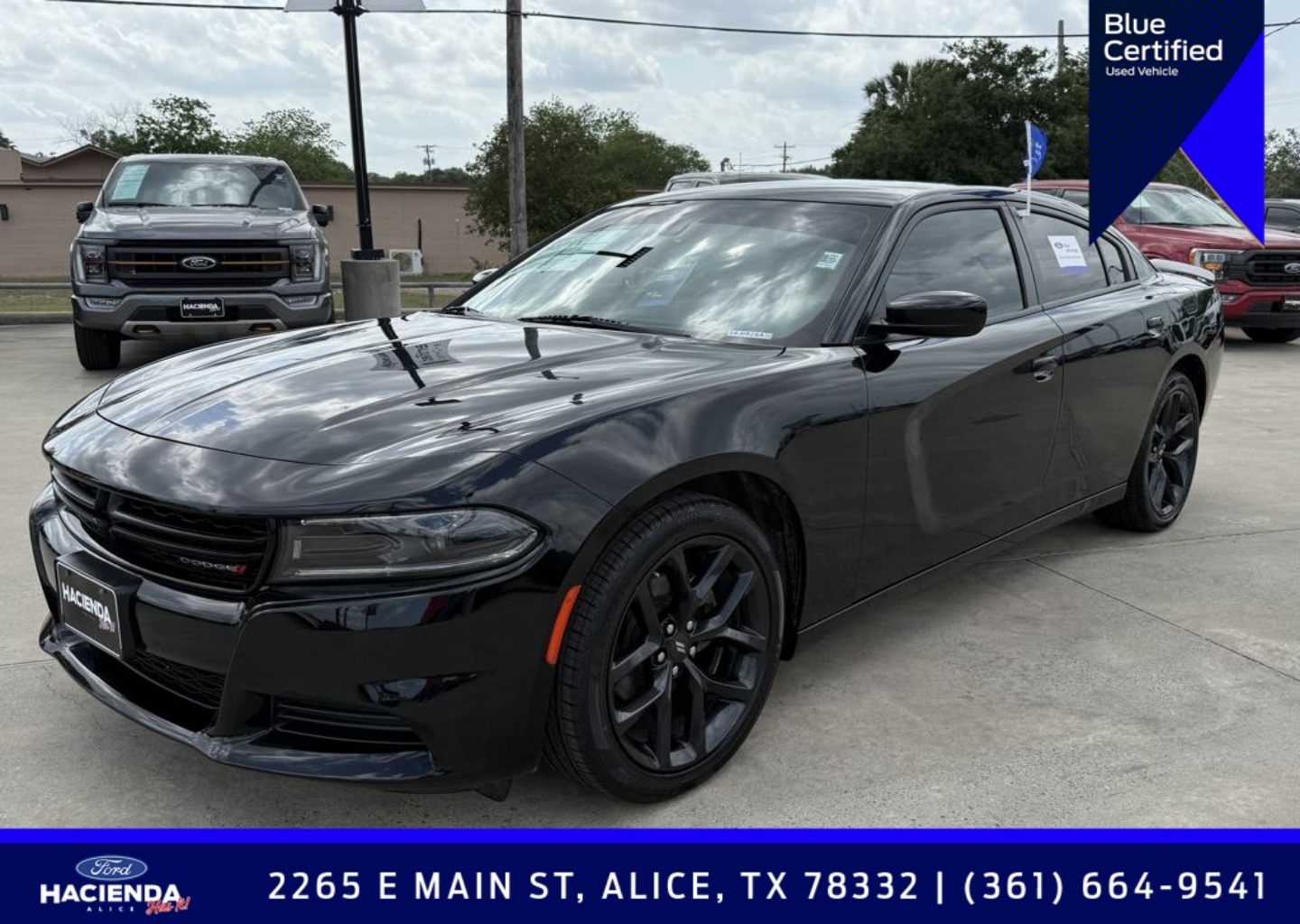Certified 2022 Dodge Charger SXT with VIN 2C3CDXBG8NH183661 for sale in Alice, TX