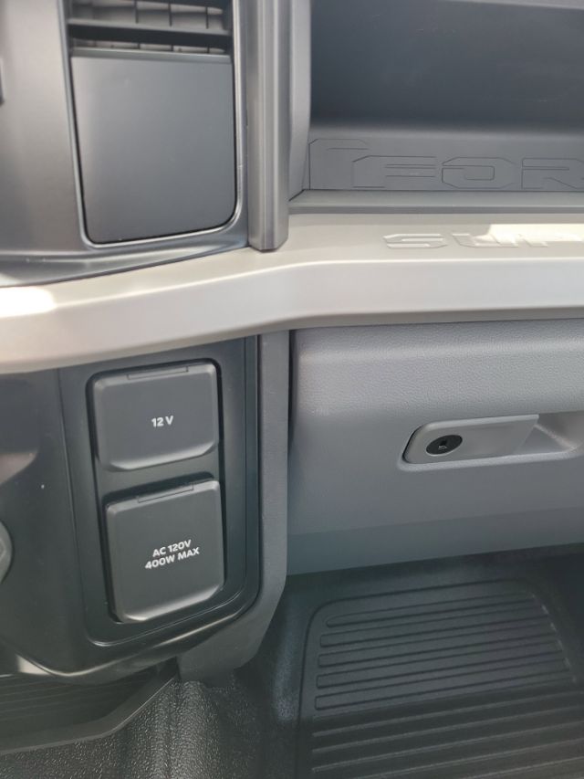 2025 Ford F-450 Super Duty Chassis Cab XL - Photo 18