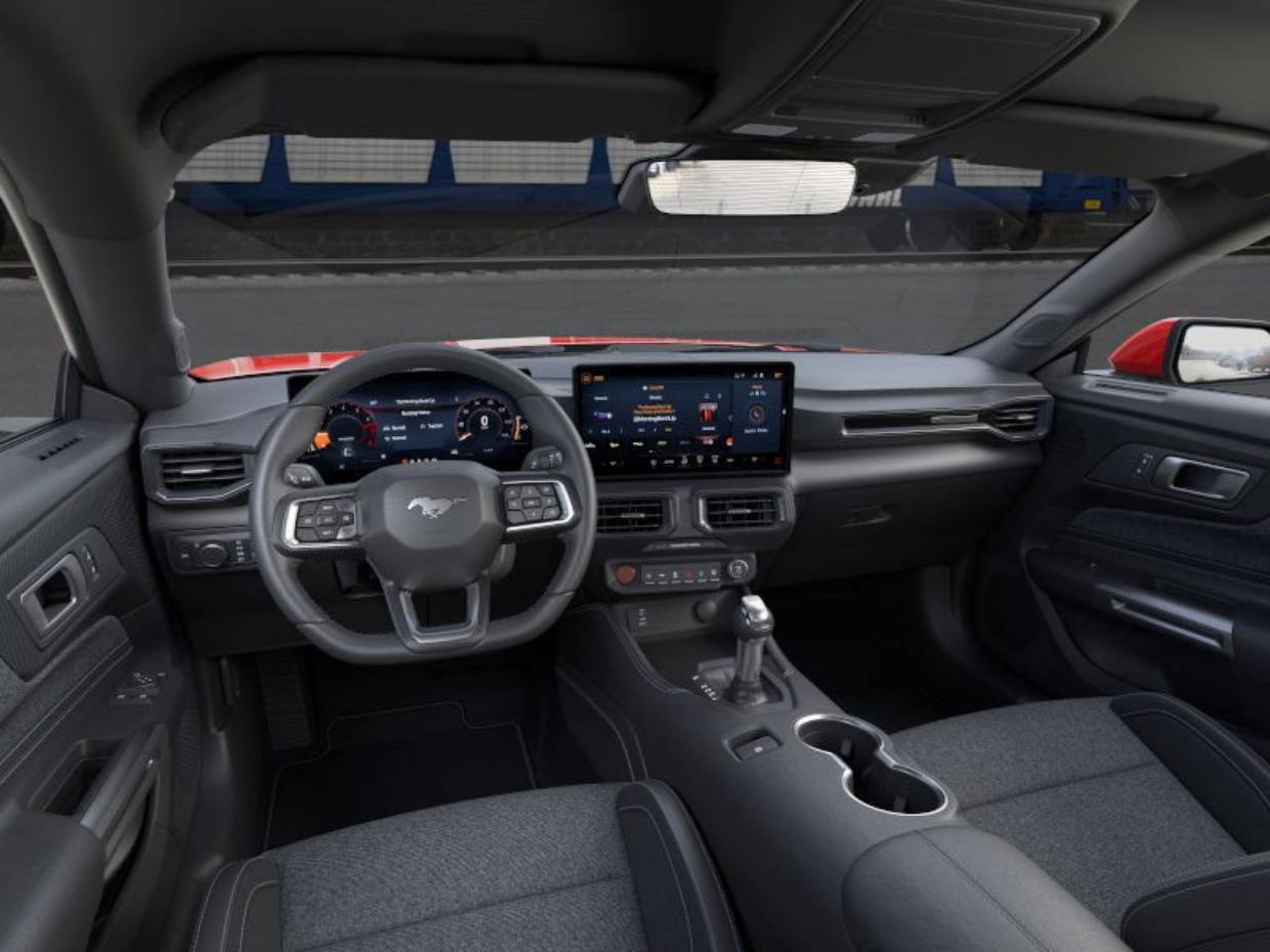 2025 Ford Mustang EcoBoost Fastback - Photo 9