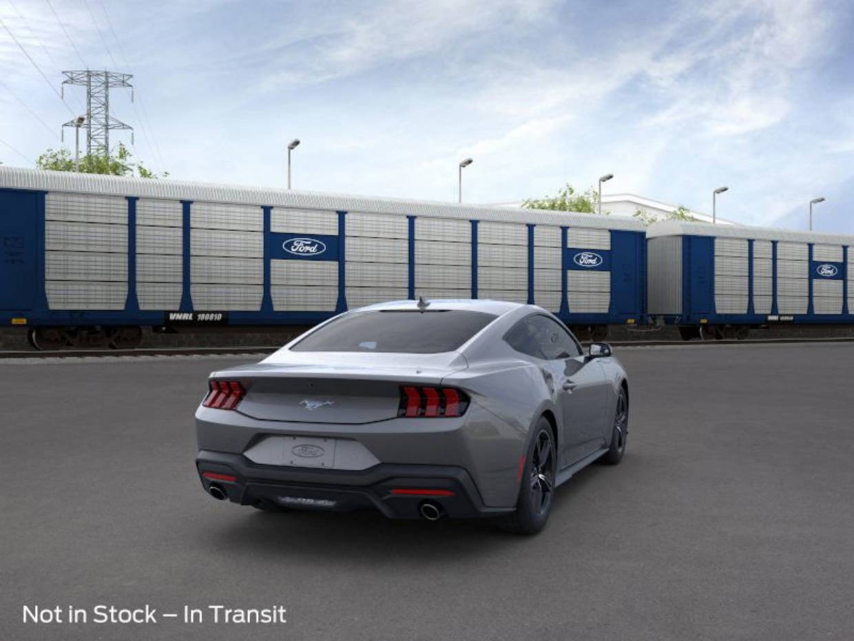 2025 Ford Mustang EcoBoost Fastback - Photo 8