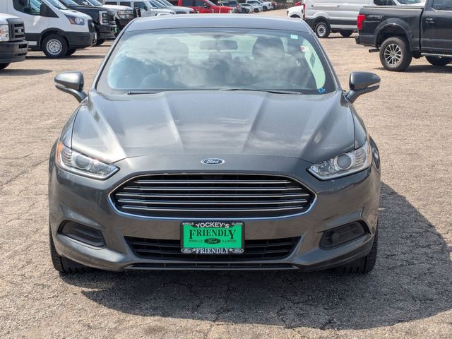 2016 Ford Fusion SE photo 7