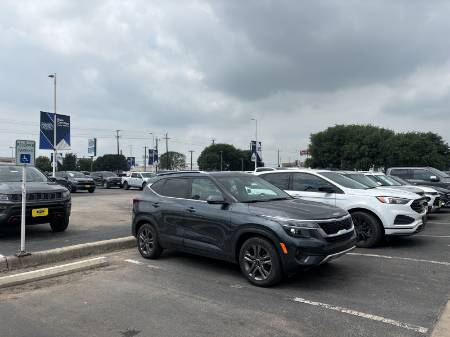 2022 Kia Seltos S