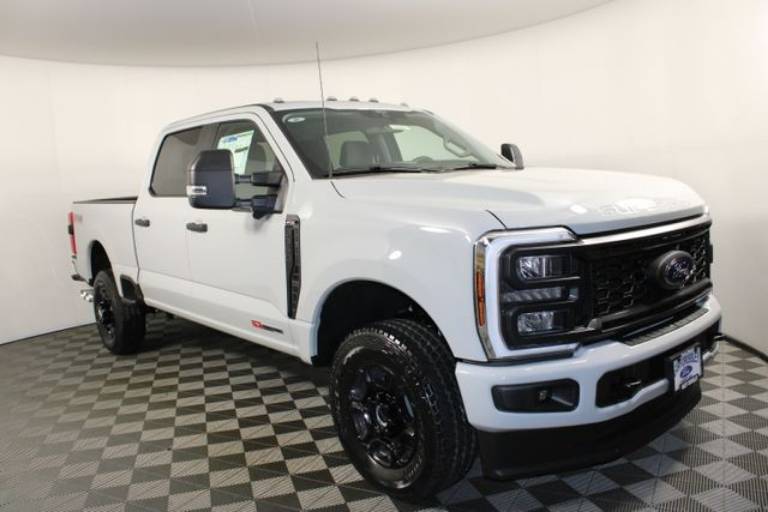 2025 Ford Super Duty F-350 SRW XL