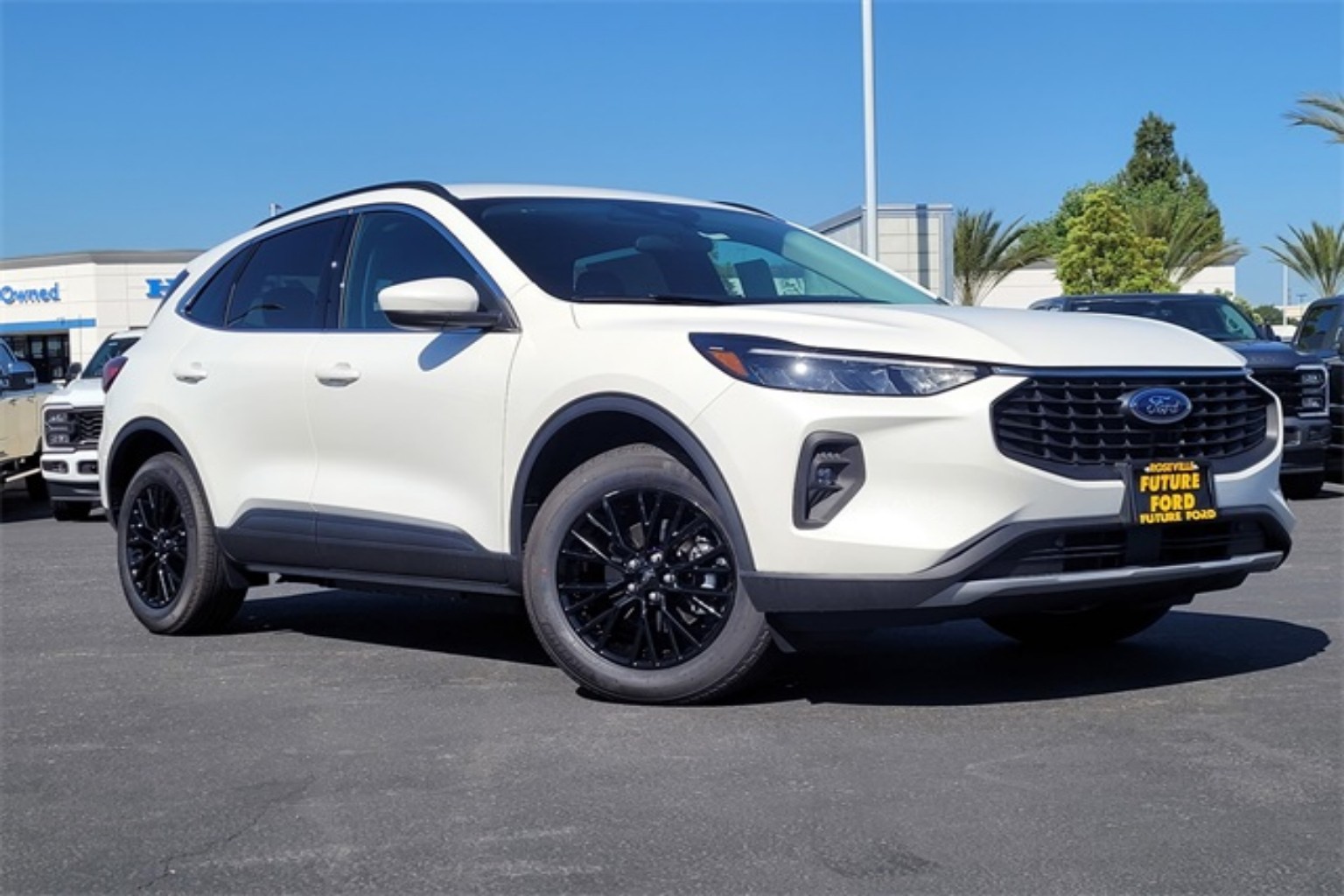2025 Ford Escape PHEV's photo