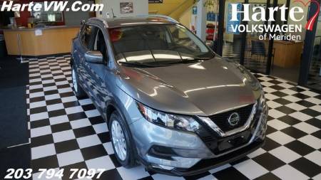 2022 Nissan Rogue Sport SV