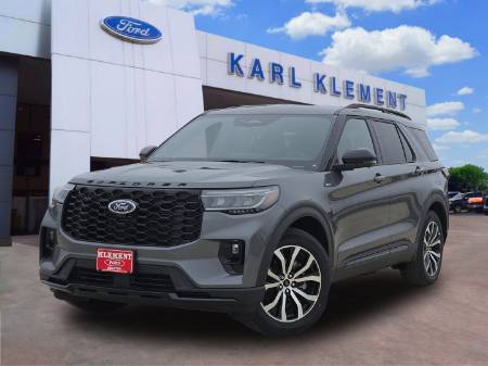 2025 Ford Explorer ST-Line
