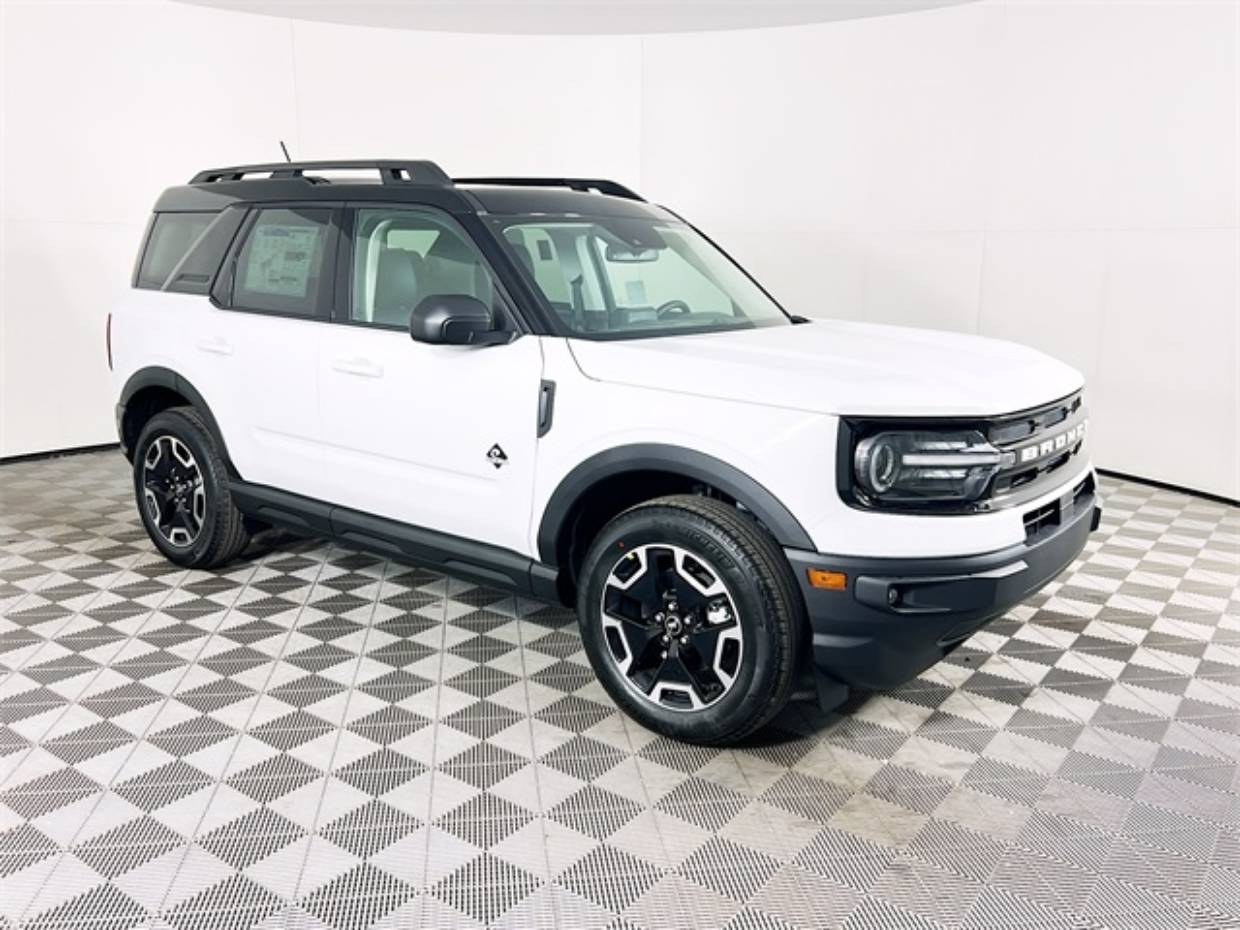 2024 Ford Bronco Sport Outer Banks's photo