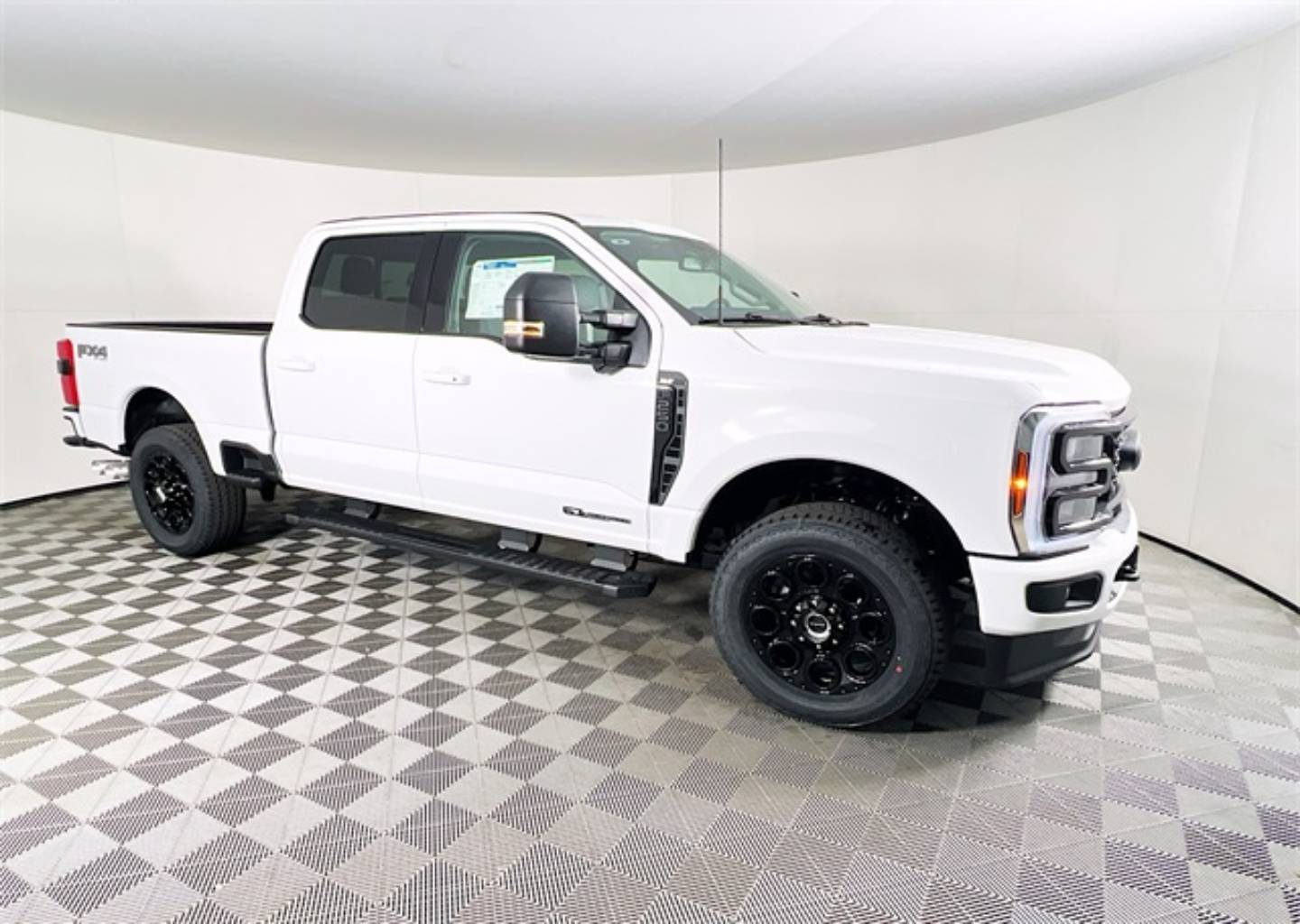 2025 Ford F-250 Super Duty XLT's photo