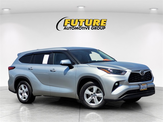 2023 Toyota Highlander L