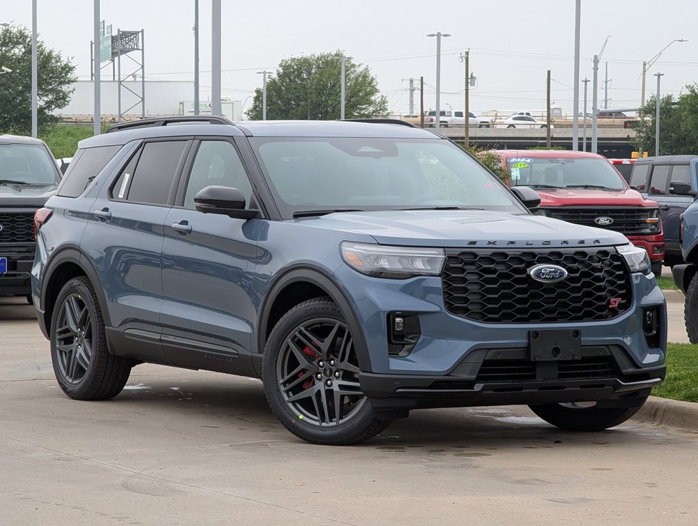New 2025 Ford Explorer ST