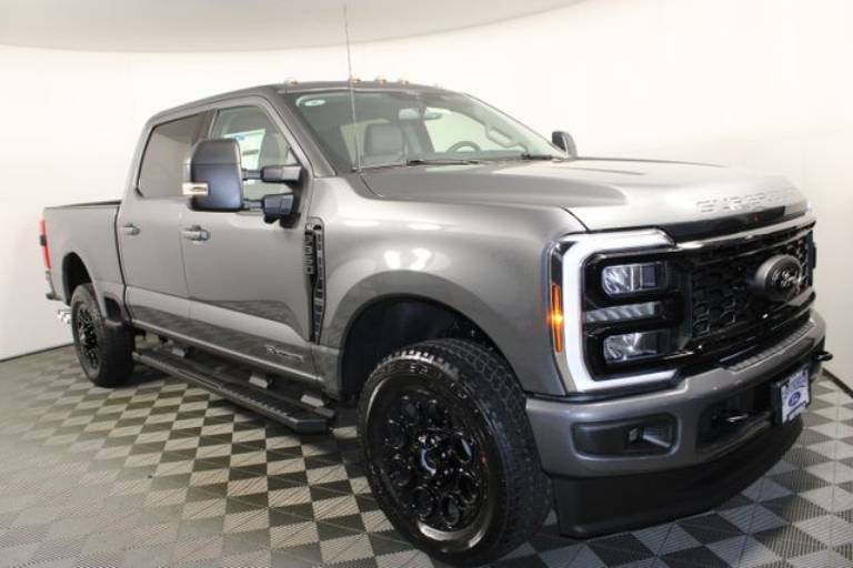 2025 Ford Super Duty F-350 SRW XLT