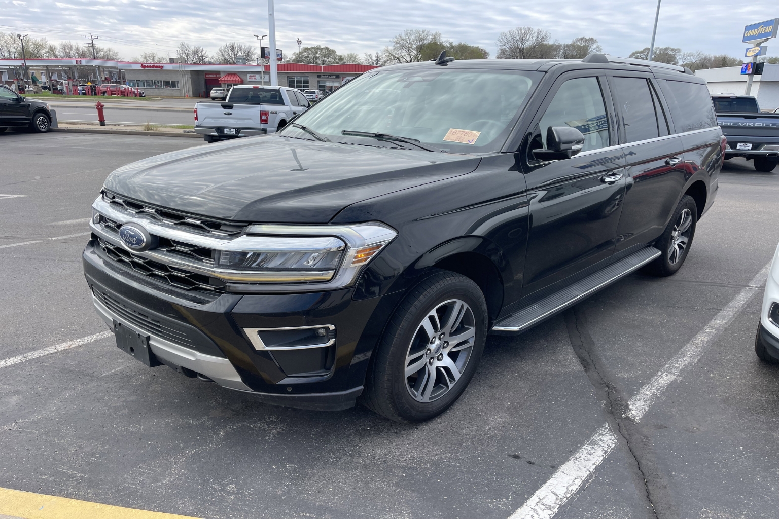 Used 2023 Ford Expedition Limited with VIN 1FMJK2A80PEA30901 for sale in Saint Cloud, Minnesota