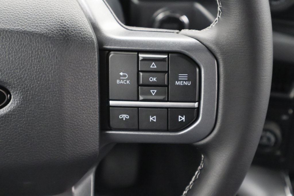 2025 Ford F-150 XLT photo 17
