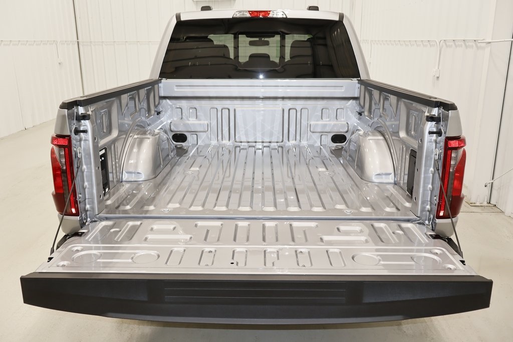 2025 Ford F-150 XLT photo 23