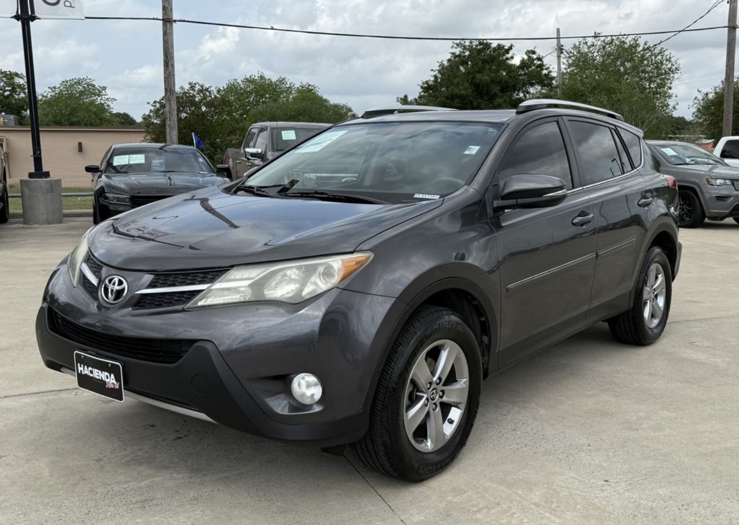 Used 2015 Toyota RAV4 XLE with VIN JTMWFREVXFJ036427 for sale in Alice, TX