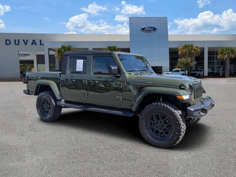 2022 Jeep Gladiator Overland