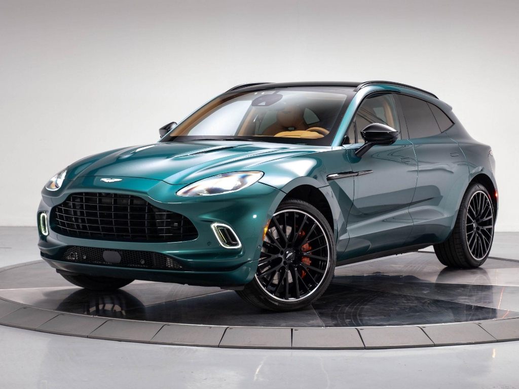 2022 Aston Martin DBX Base