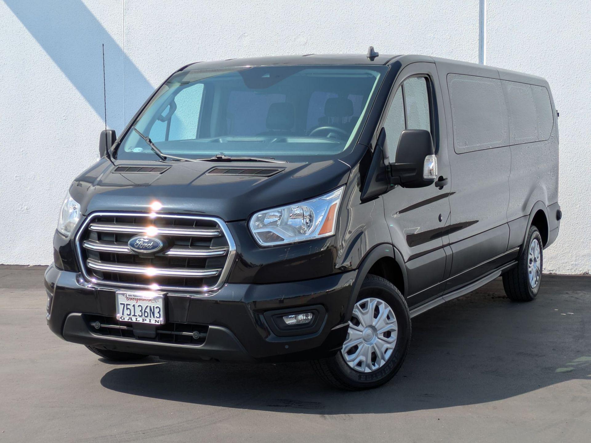 2020 Ford Mustang Hybrid SE photo 3