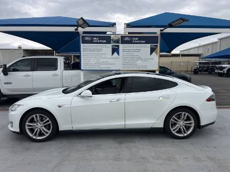 2014 Tesla Model S Base
