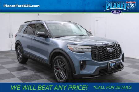 2025 Ford Explorer ST-Line