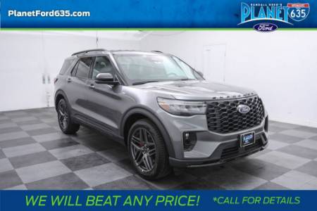 2025 Ford Explorer ST-Line
