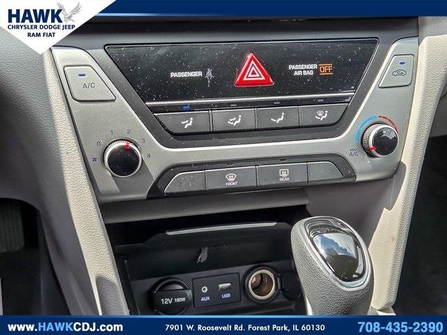 2018 Hyundai Elantra SE photo 17