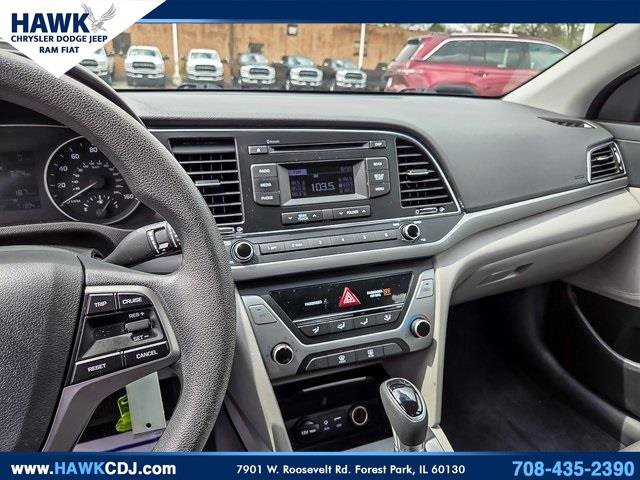 2018 Hyundai Elantra SE photo 18