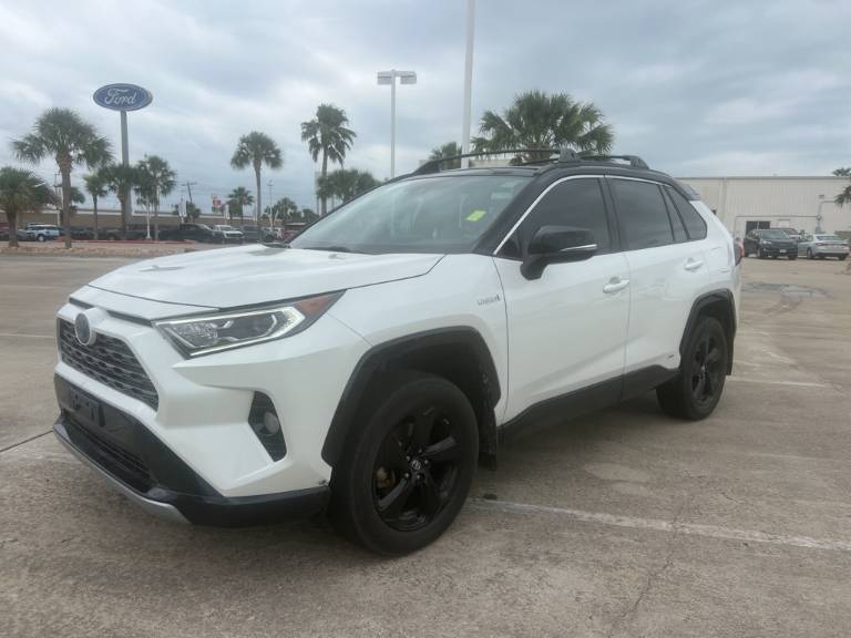 2019 Toyota RAV4 Hybrid XSE