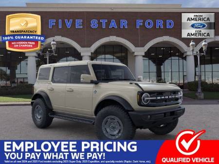 2025 Ford Bronco Outer Banks