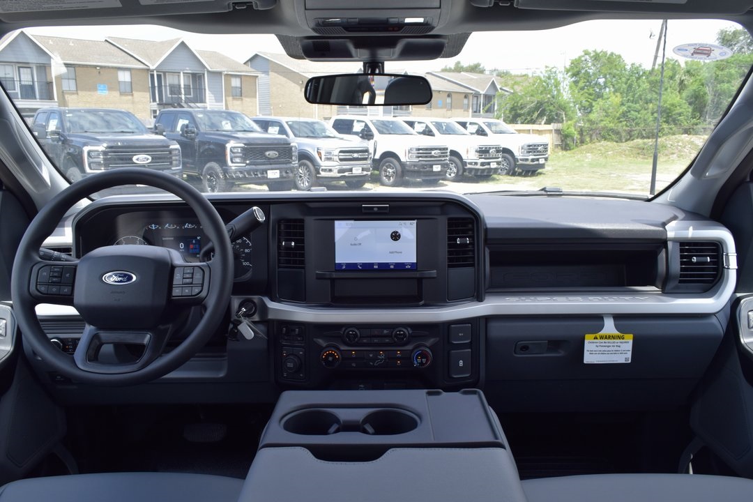 2025 Ford F-250 photo 4