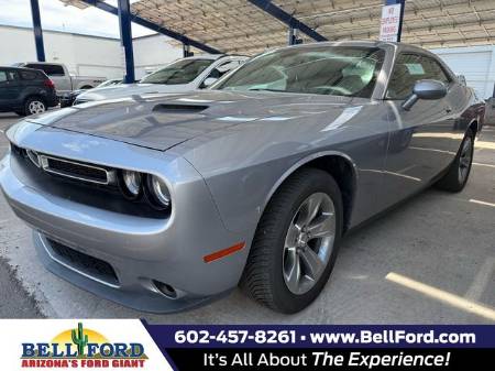 2015 Dodge Challenger SXT