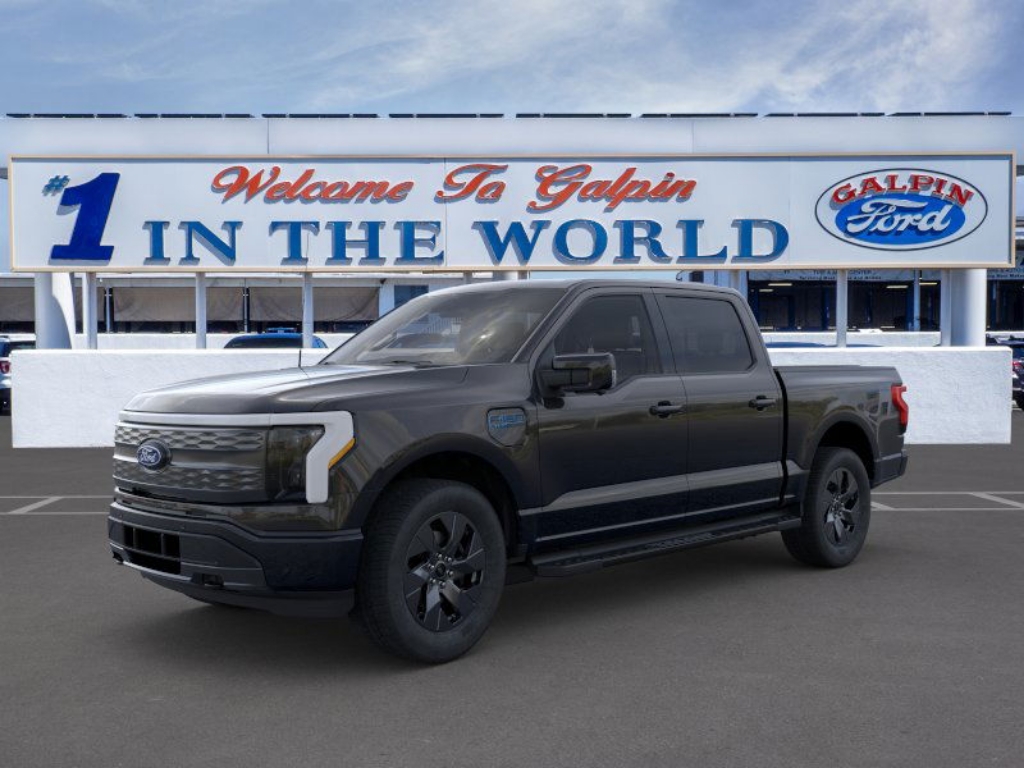 2025 Ford F-150 Lightning LARIAT