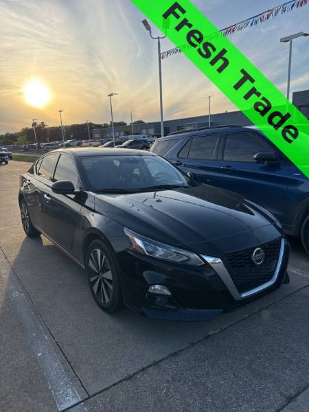 2020 Nissan Altima 2.5 SV