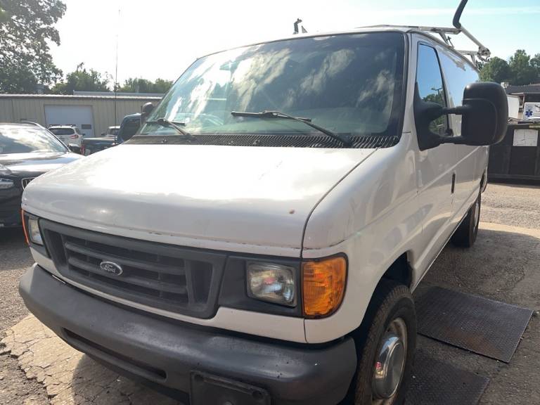 2006 Ford E-350SD Commercial
