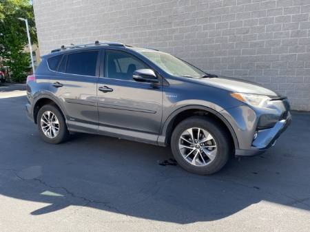 2017 Toyota RAV4 Hybrid XLE