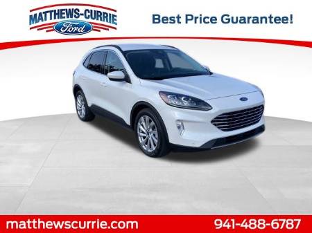 2022 Ford Escape Titanium Hybrid