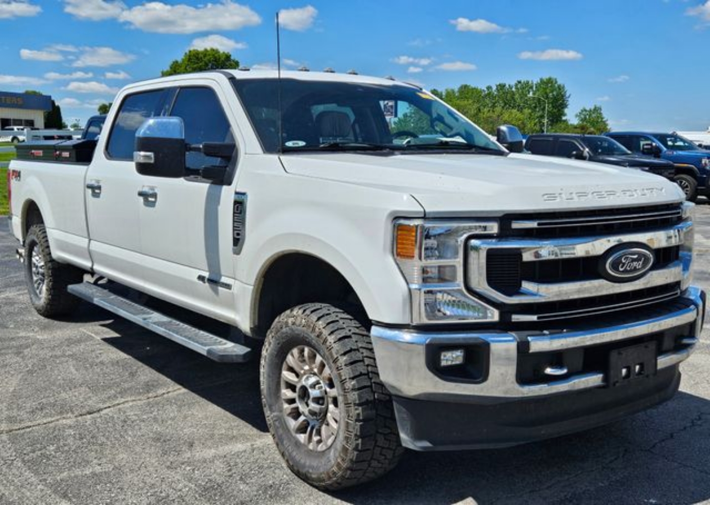 Used 2022 Ford F-250 Super Duty XLT with VIN 1FT7W2BT1NEC10164 for sale in Kansas City