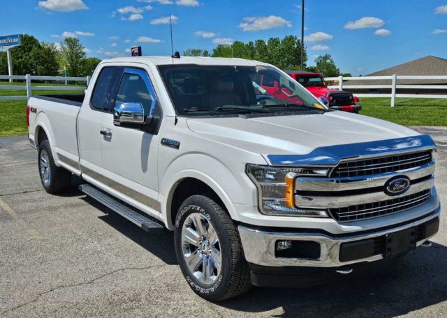 Used 2019 Ford F-150 Lariat with VIN 1FTEX1E56KKD81677 for sale in Kansas City