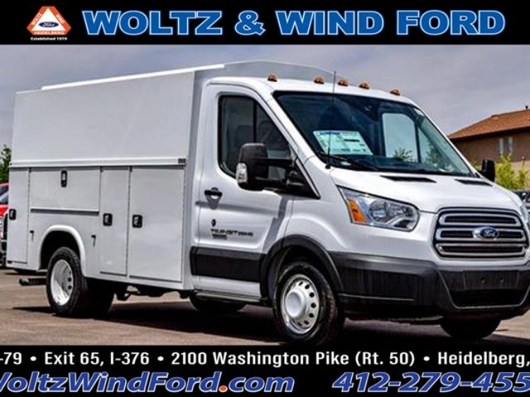 2024 Ford Transit KUV
