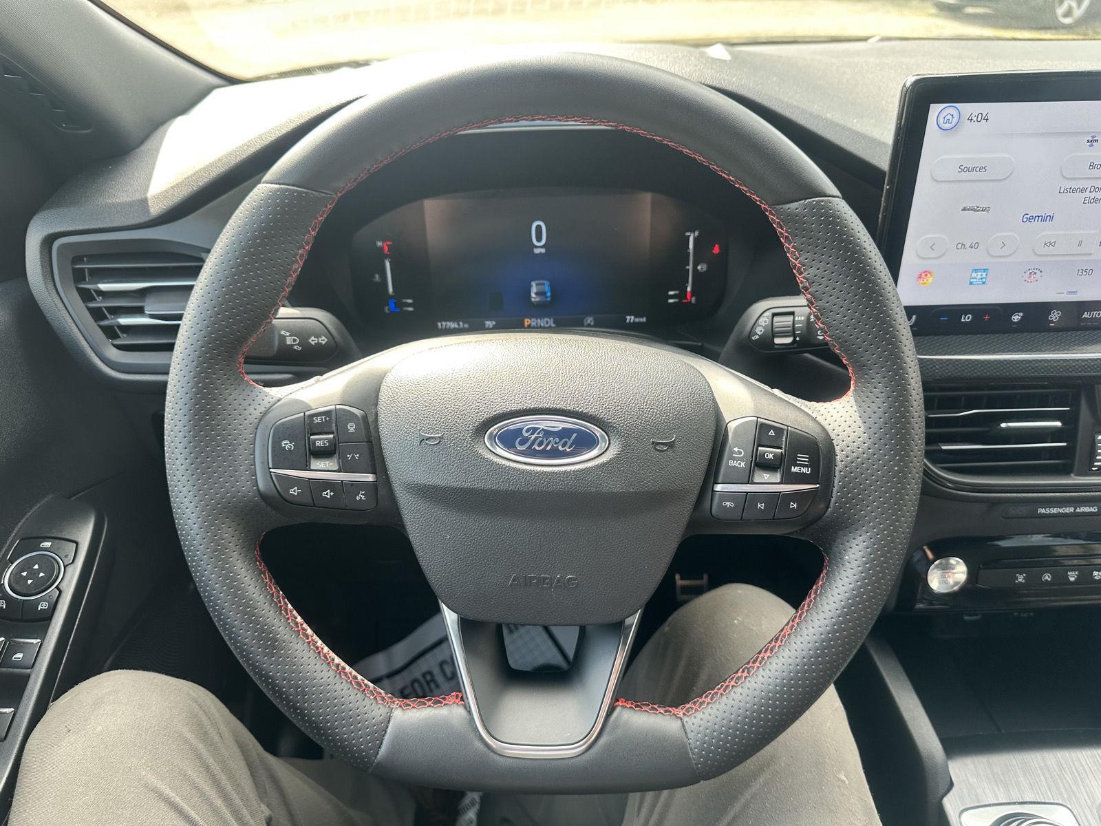 2023 Ford Escape ST-Line photo 21