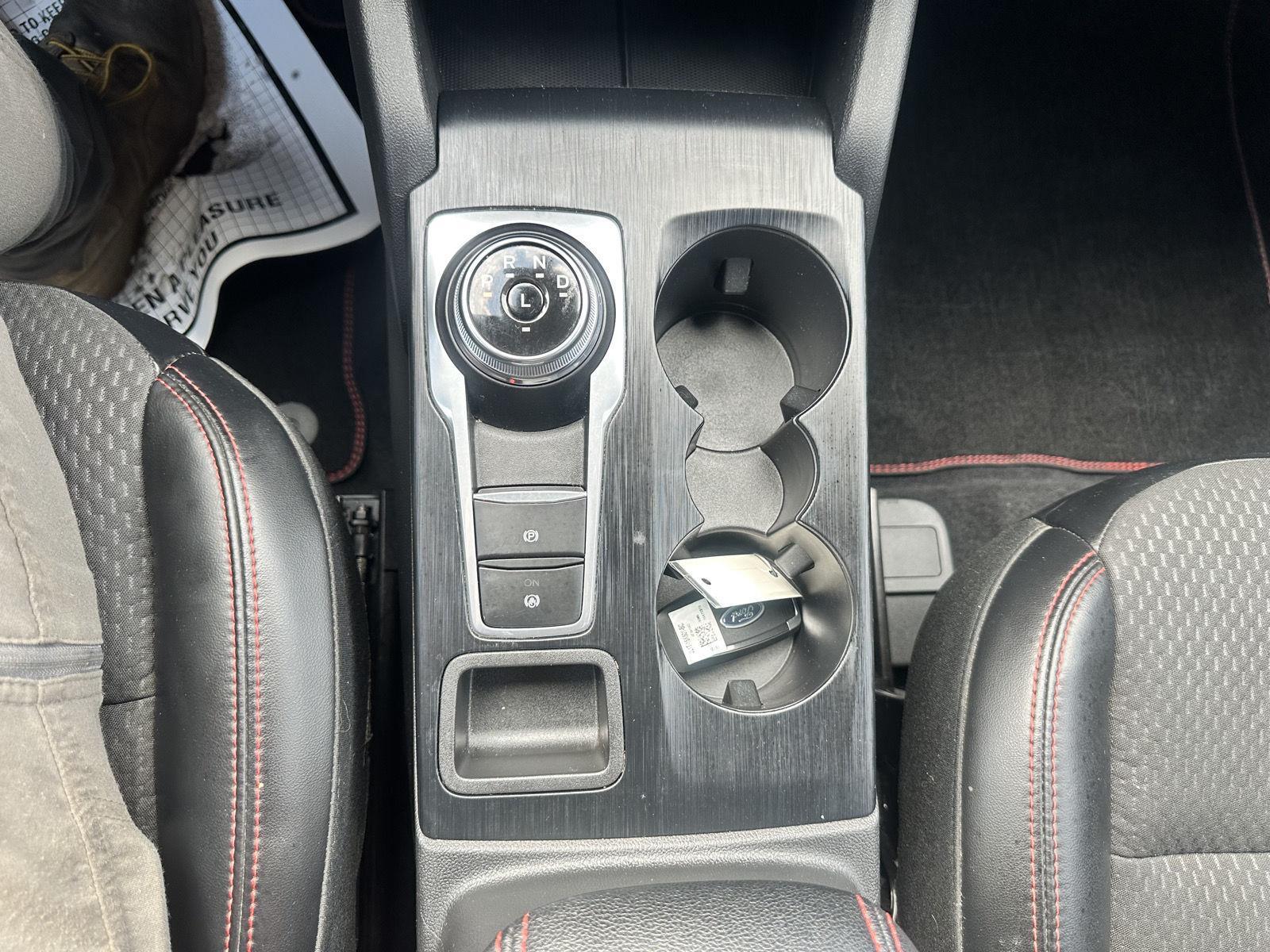 2023 Ford Escape ST-Line photo 23
