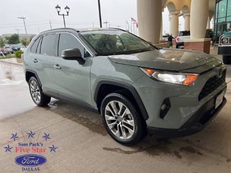 2019 Toyota RAV4 XLE Premium