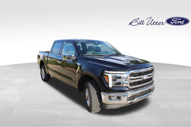 2025 Ford F-150 Lariat photo 2