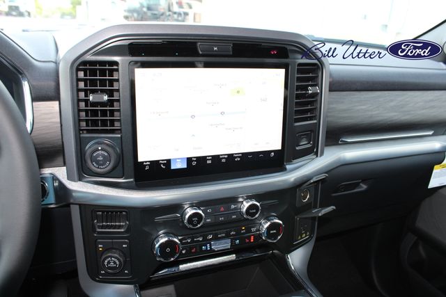 2025 Ford F-150 Lariat photo 15