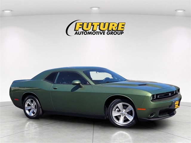 2021 Dodge Challenger SXT