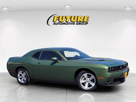 2021 Dodge Challenger SXT