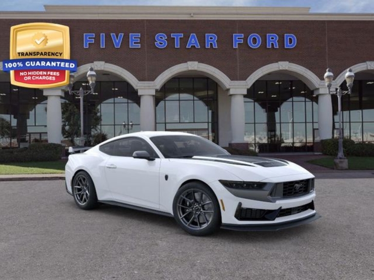2025 Ford Mustang Dark Horse