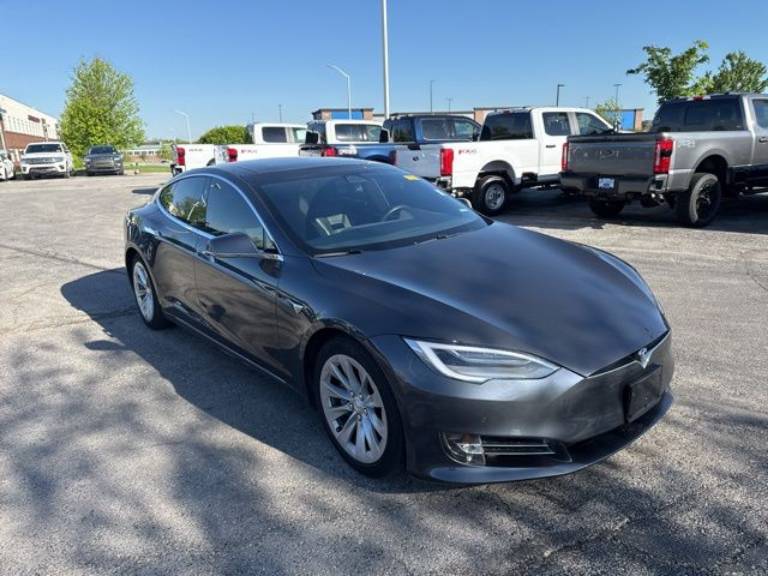 2017 Tesla Model S 90D