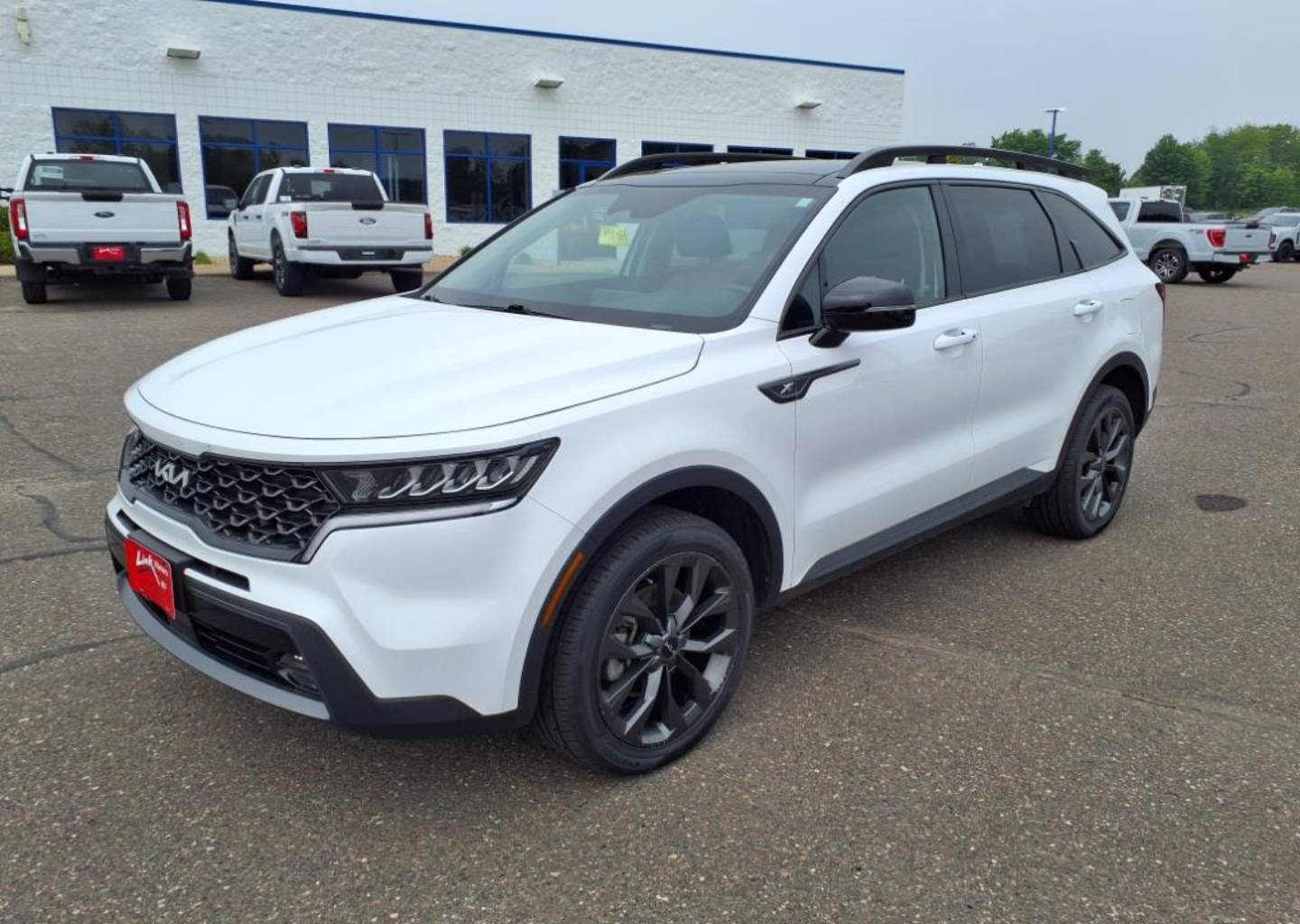 2023 Kia Sorento X-Line EX's photo