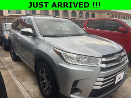 2018 Toyota Highlander LE